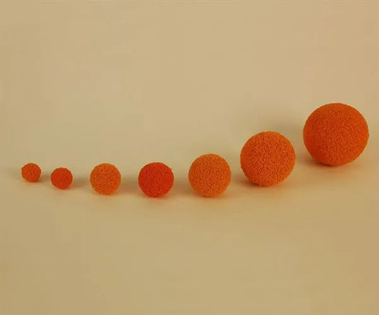 Tube/hose cleaning balls