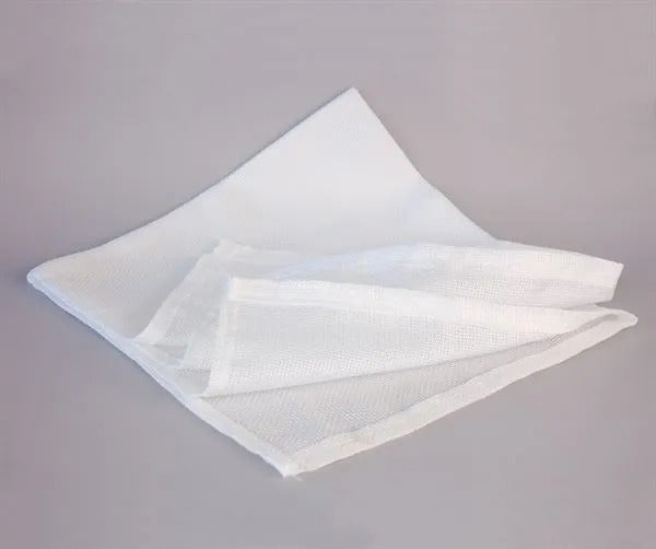 Coarse weave polypropylene press cloths